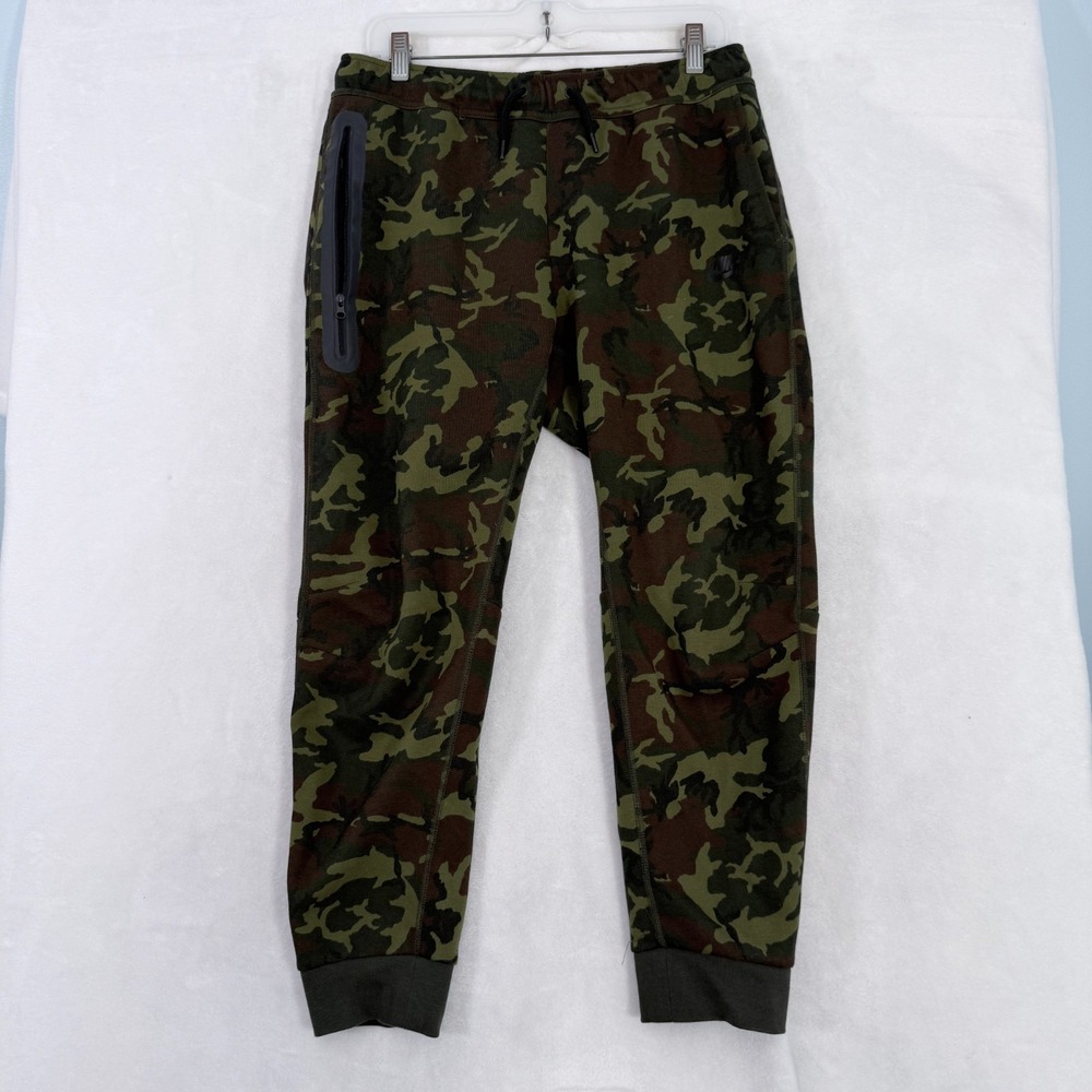 Nike Tech Fleece Sweatpants Boys XL (30x25) Green Camo Jogger Running